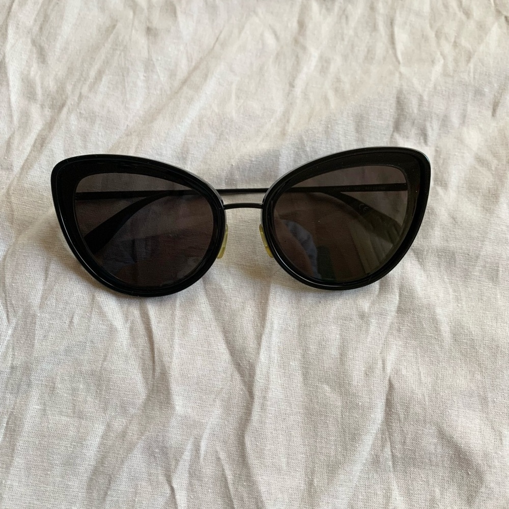 Alexander McQueen Cat Eye Sunglasses